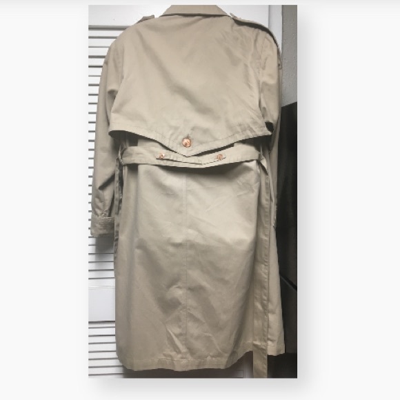 New York Harbor Trench Coat - Picture 6 of 8